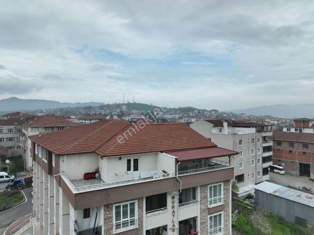 Düzce gümüşova Merkez Mahallesi'nde 2+1 150 M2 Dubleks Satılık Daire