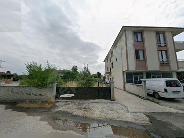 Düzce Merkez Beyciler'de Satılık 736m İmarlı Arsa