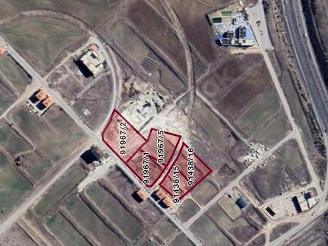DÜZGÜN EMLAK OFİSİNDEN YATIRIMA UYGUN CADDE CEPHELİ İMARLI ARSA