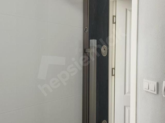DY GAYRİMENKUL'DEN AKARCA'DA 1+1 EŞYALI KİRALIK