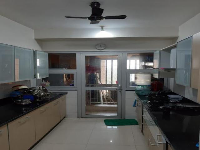 Dynamix Woodlands Apartment 4 Bedroom 3000 Sq. Ft. Apartment in Malad East Mumbai Listing ID: #9994