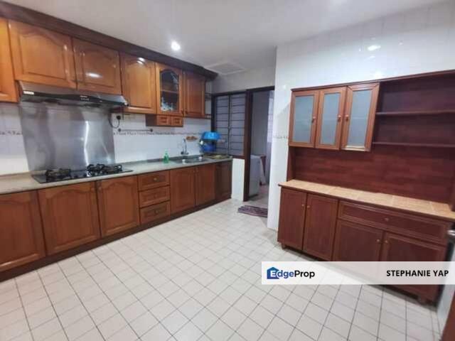 Dynasty Condominium