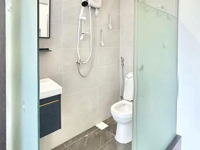 Dynasty Garden D10, Condominium