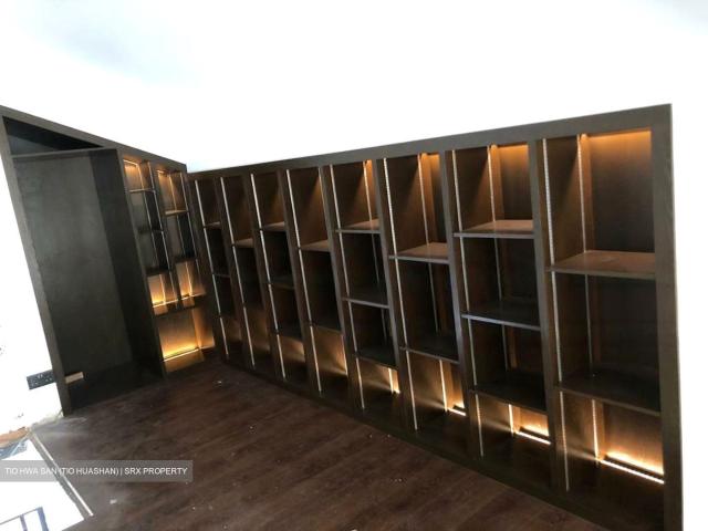 Dynasty Lodge D10, Apartment