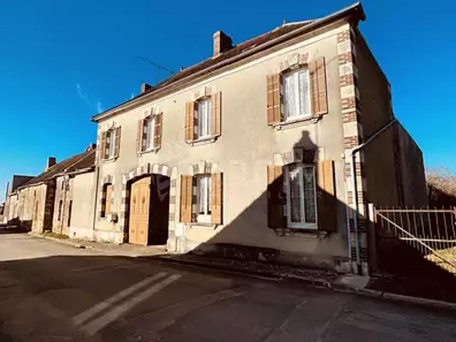 Dyé 89360 Achat / Vente maison 4 pièces t4 au dernier étage