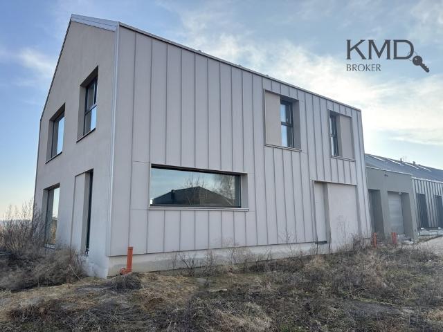 Dys, 230 m2