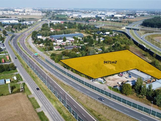 Działka na sprzedaż