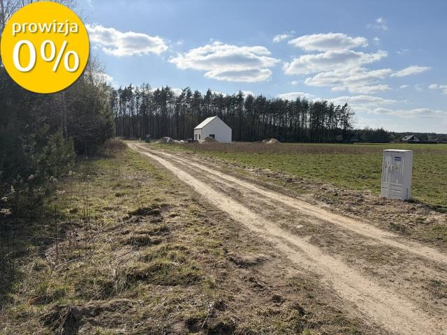 Działka na sprzedaż