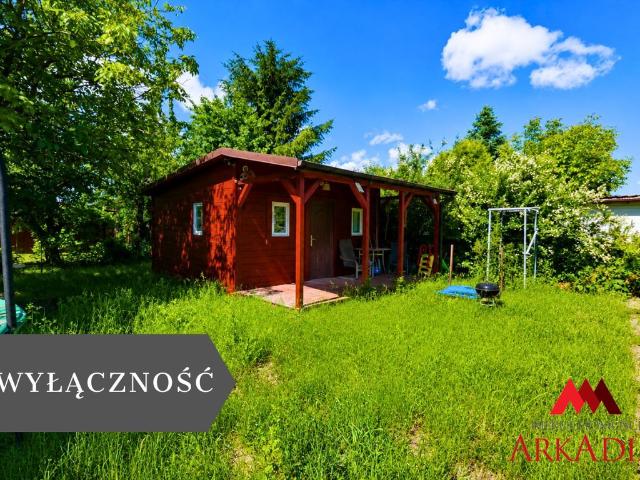Działka na sprzedaż