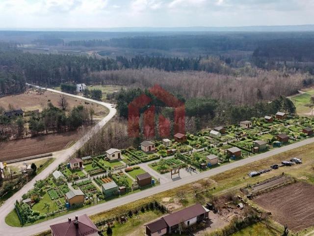 Działka na sprzedaż