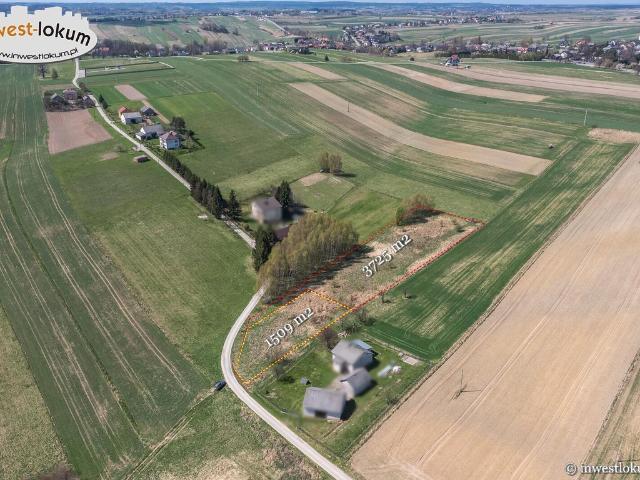 Działka na sprzedaż