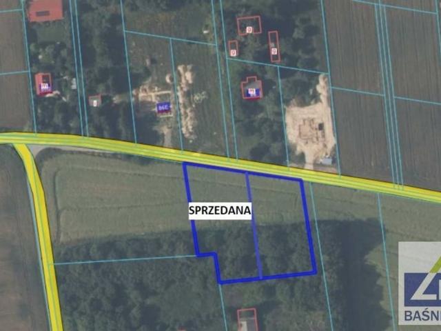 Działka na sprzedaż