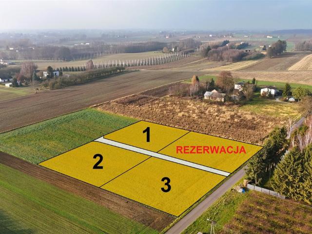 Działka na sprzedaż