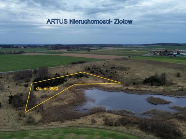 Działka na sprzedaż