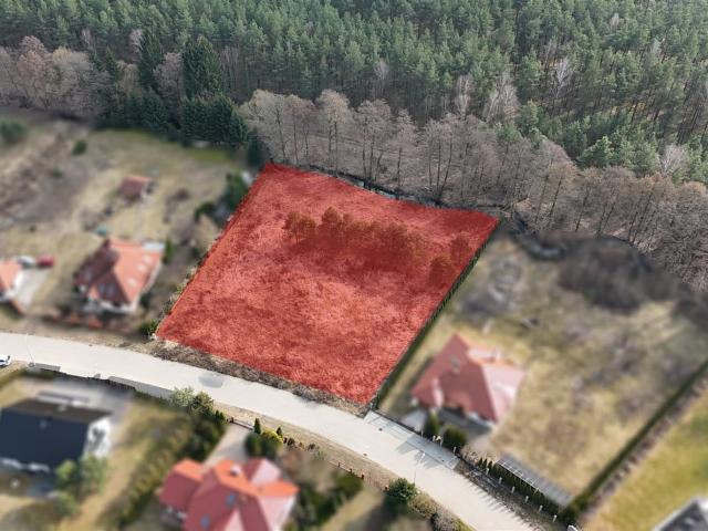Działka na sprzedaż
