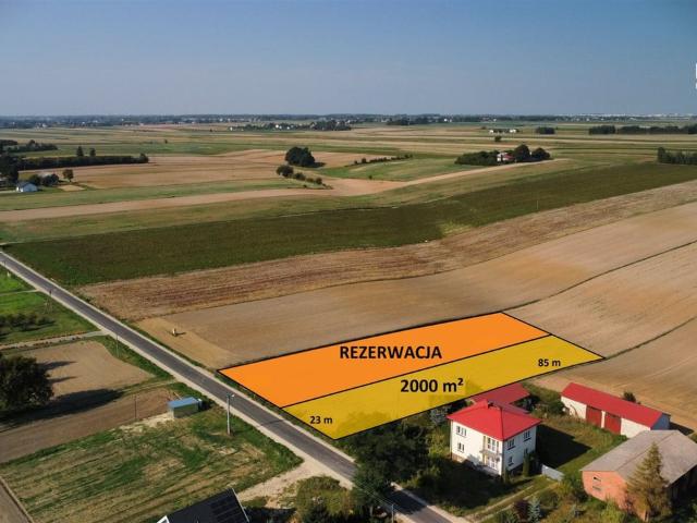 Działka na sprzedaż
