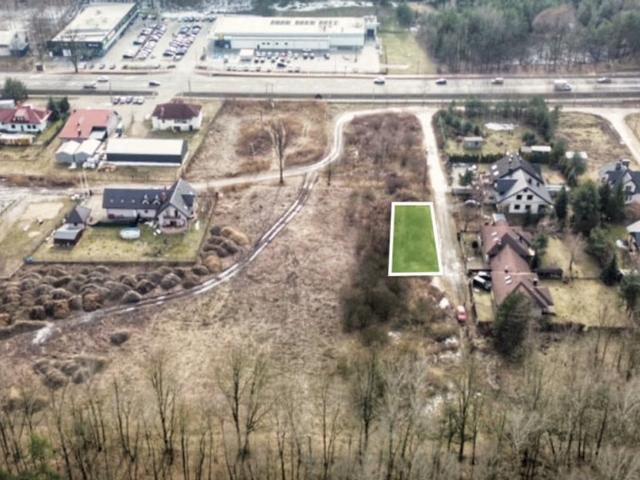Działka na sprzedaż