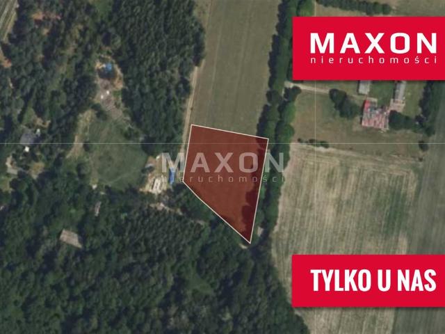 Działka na sprzedaż