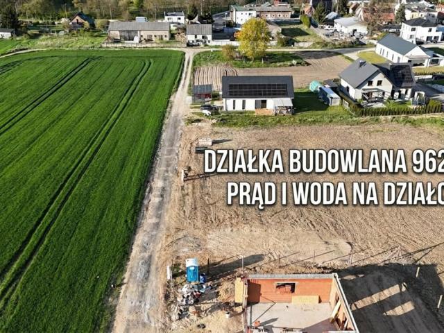 Działka na sprzedaż