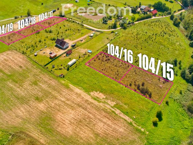 Działka na sprzedaż