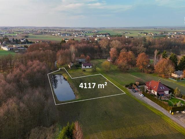 Działka na sprzedaż