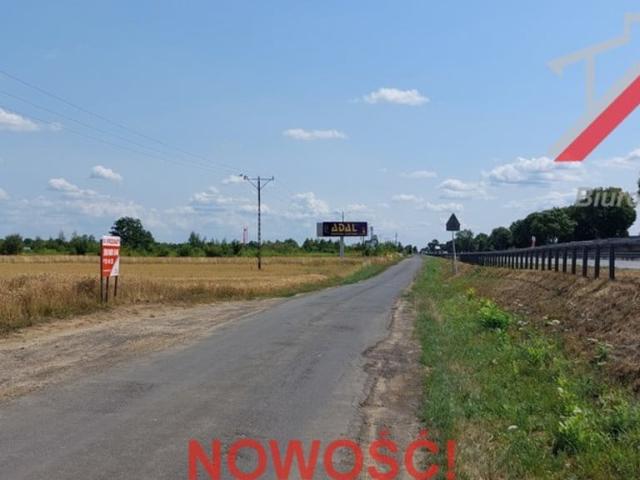 Działka na sprzedaż