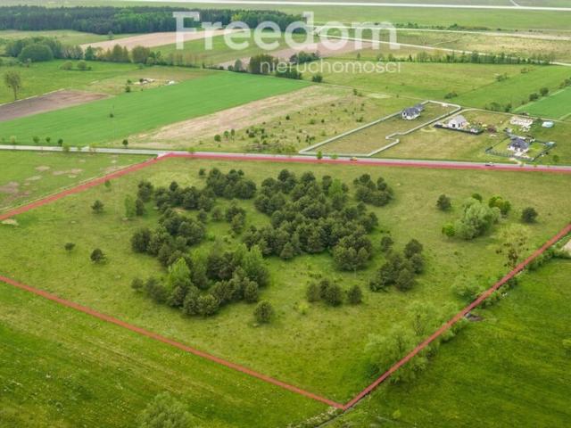 Działka na sprzedaż