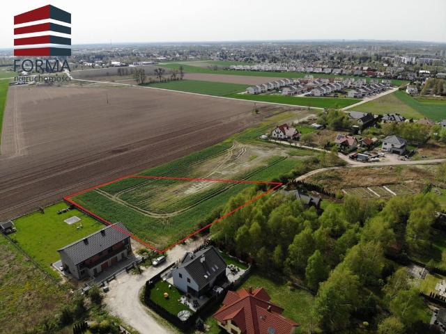 Działka na sprzedaż