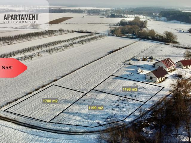 Działka na sprzedaż