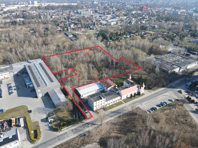 Działka na sprzedaż