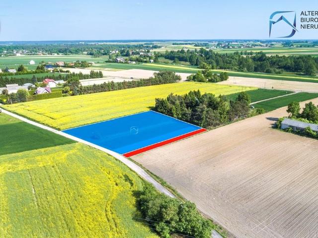 Działka na sprzedaż