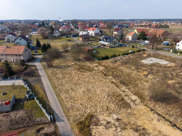 Działka na sprzedaż