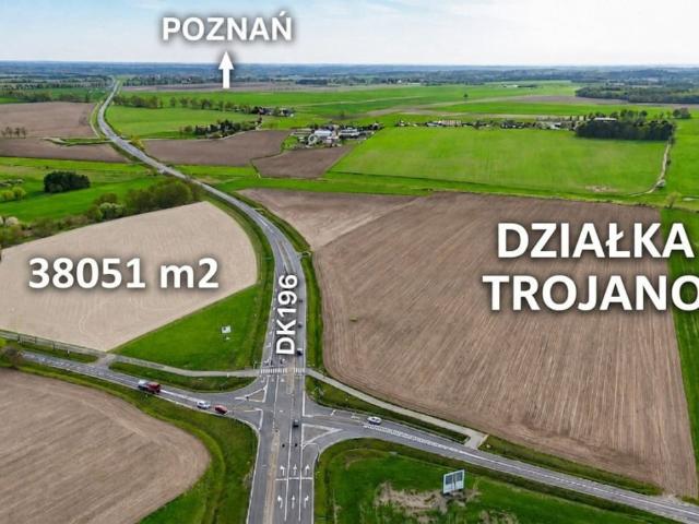 Działka na sprzedaż