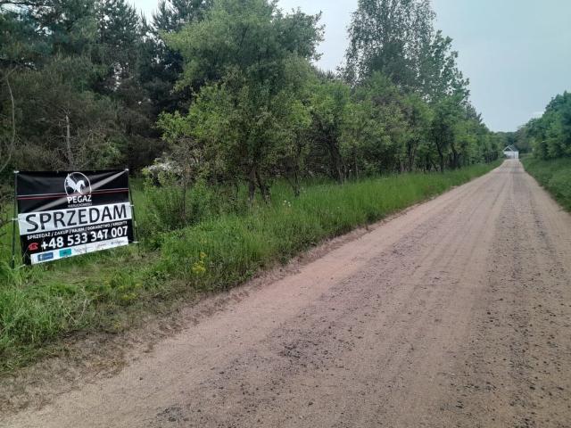 Działka na sprzedaż