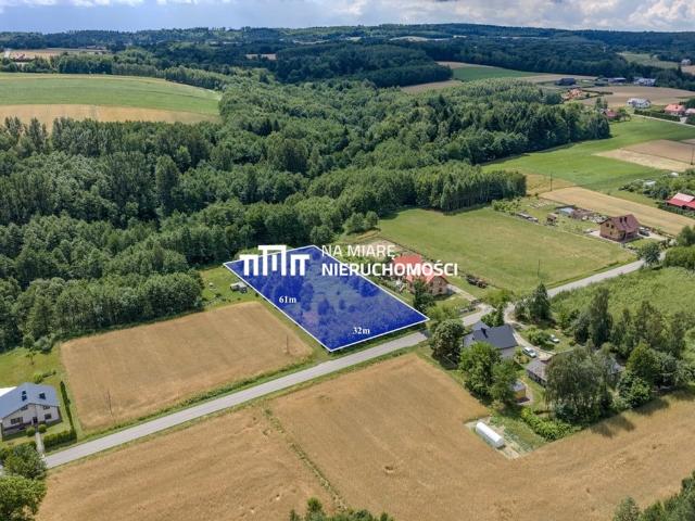 Działka na sprzedaż