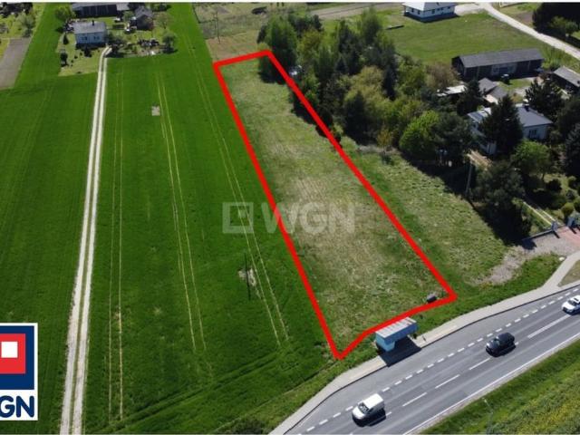 Działka na sprzedaż