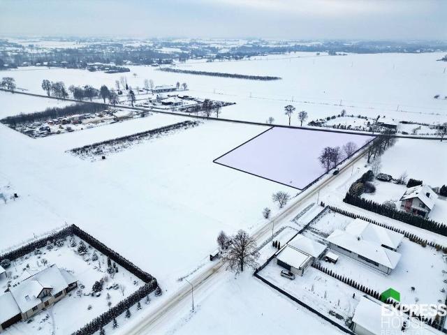 Działka na sprzedaż