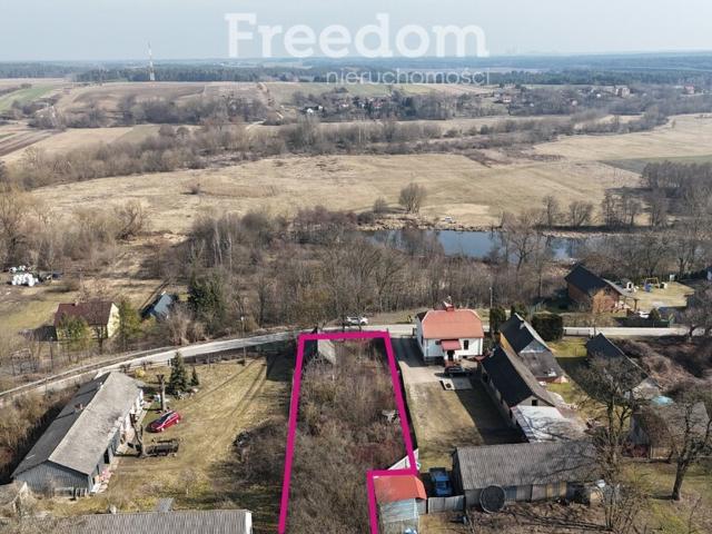 Działka na sprzedaż