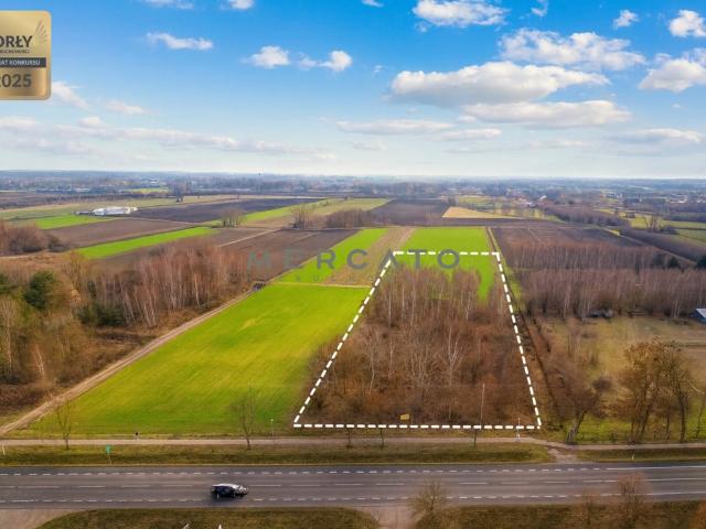 Działka na sprzedaż