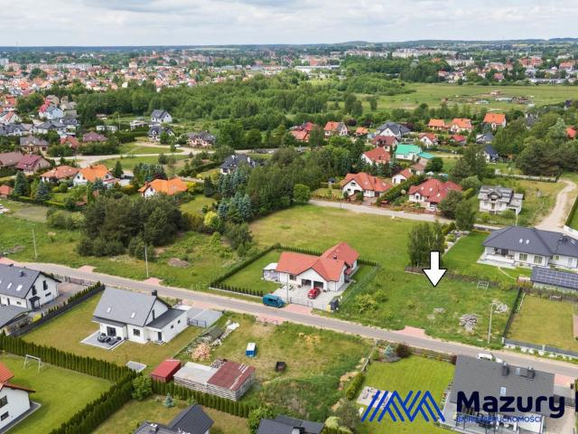 Działka na sprzedaż