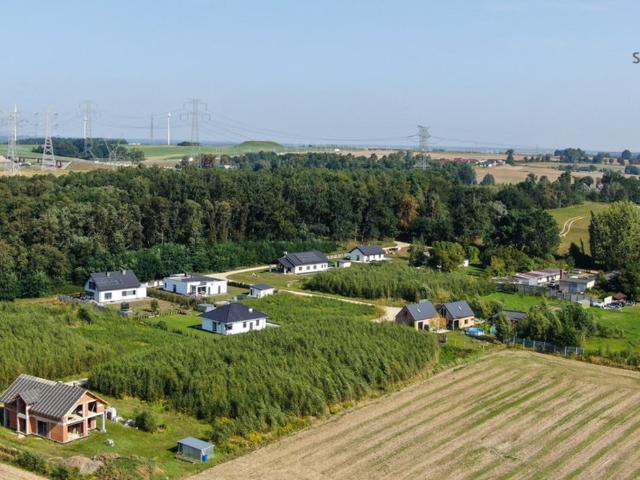 Działka na sprzedaż, Jesionowa