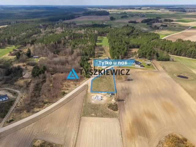 Działka na sprzedaż