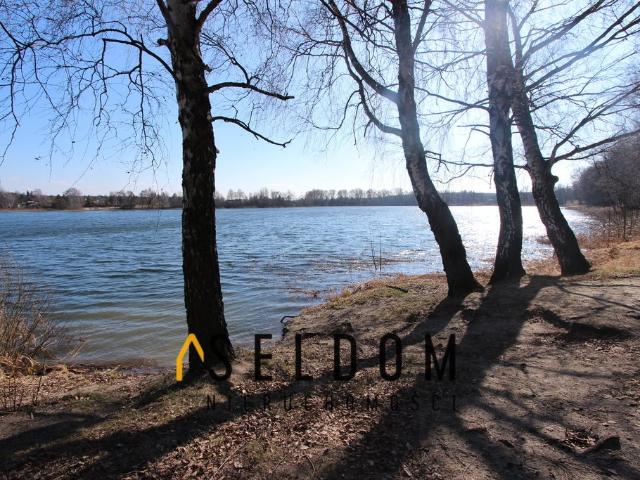 Działka nad jeziorem Głodowskim 3300 m², spokój i natura