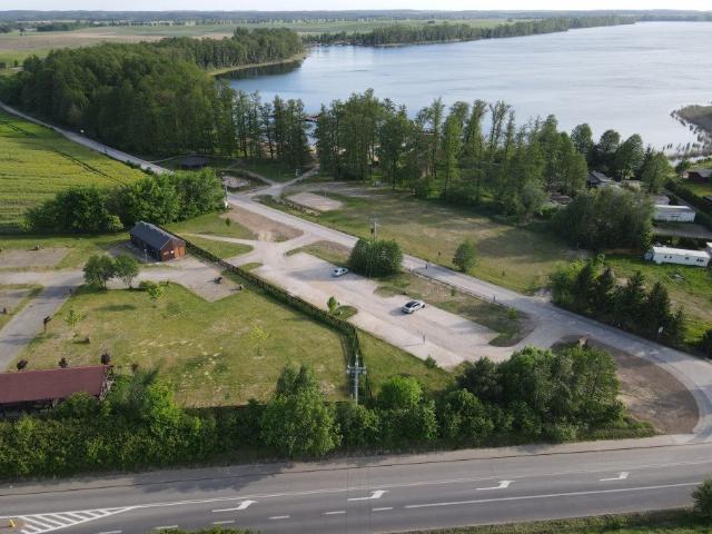 Działka nad jeziorem Osiek 1167 m², uzbrojona, dojazd asfaltowy