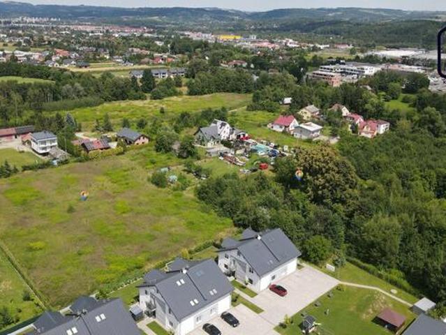 Działka o pow. 94 ar. Nowy Sącz, Zawada ul. Tadeusza Ryby