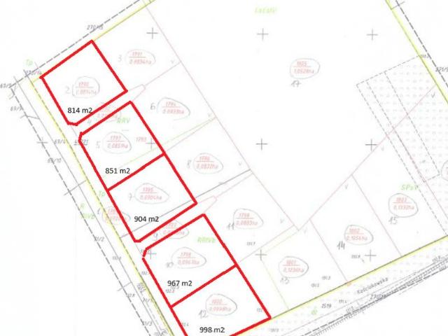Działka budowlana 814 m² z dojazdem asfaltowym i mediami
