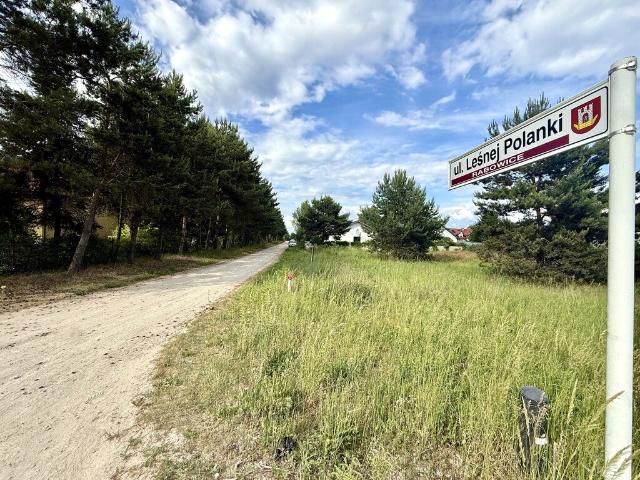 Działka budowlana 899 m² w Rabowicach – spokojna okolica