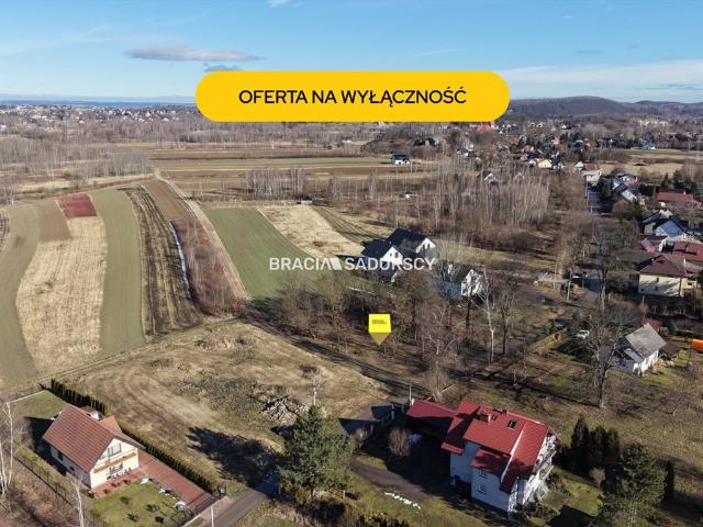 Działka budowlana 9 arów, spokój, las, dojazd asfalt