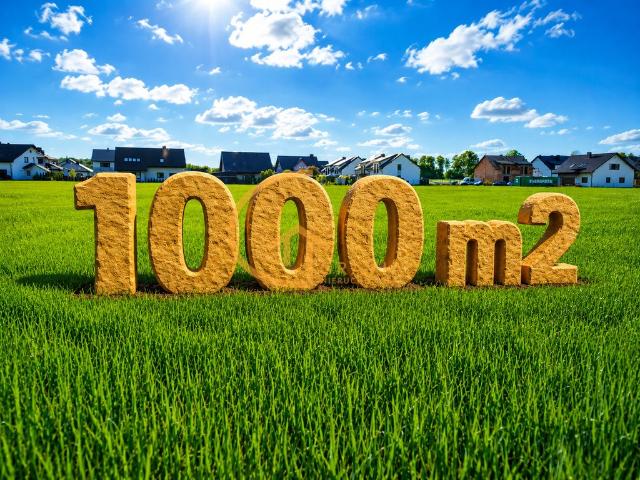 Działka budowlana 1000 m² w Kębłowie – media, las, szybki dojazd