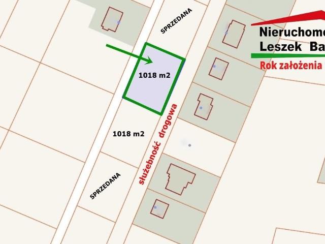 Działka budowlana 1018 m² w spokojnej okolicy Mokre